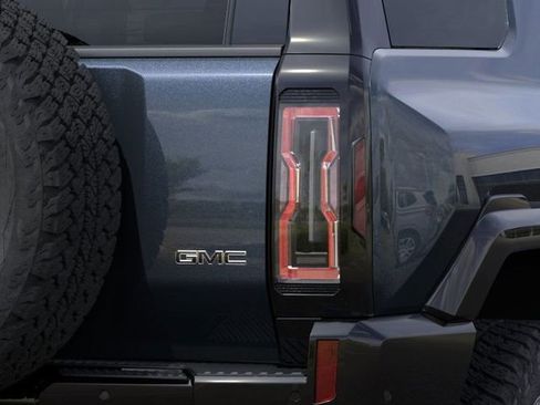 New 2026 GMC Hummer EV SUV AWD/4WD image 11