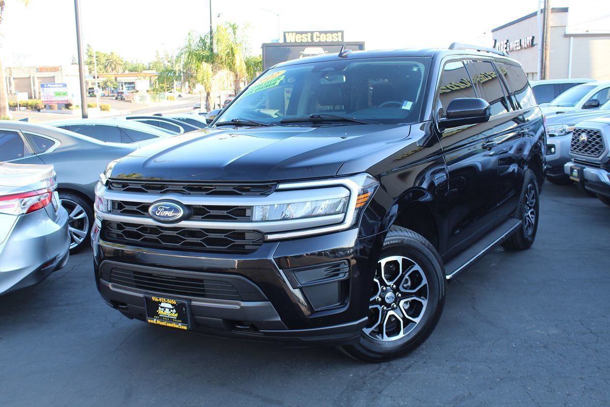 Used 2022 Ford Expedition XLT AWD/4WD image 47