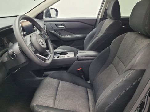 Used 2024 Nissan Rogue SV FWD image 17