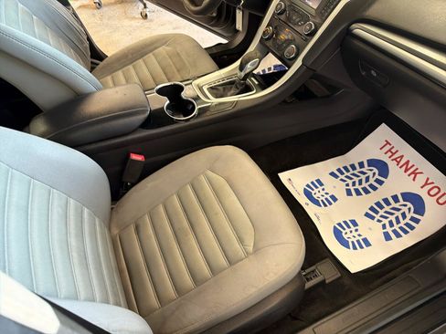 Used 2014 Ford Fusion S FWD image 14