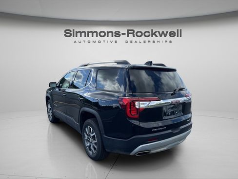Used 2023 GMC Acadia SLT image 28