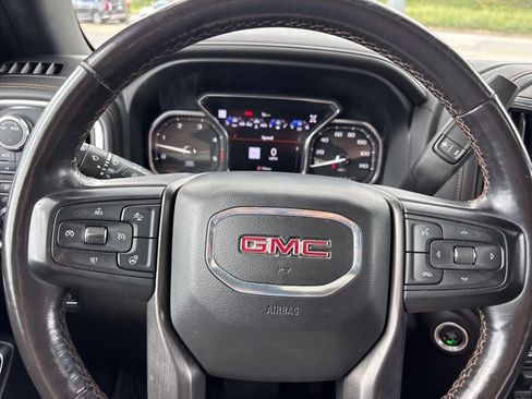Used 2023 GMC Sierra 2500 AT4 w/ AT4 Premium Plus Package AWD/4WD image 32