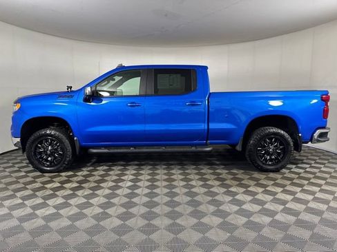 Used 2025 Chevrolet Silverado 1500 LT AWD/4WD image 7