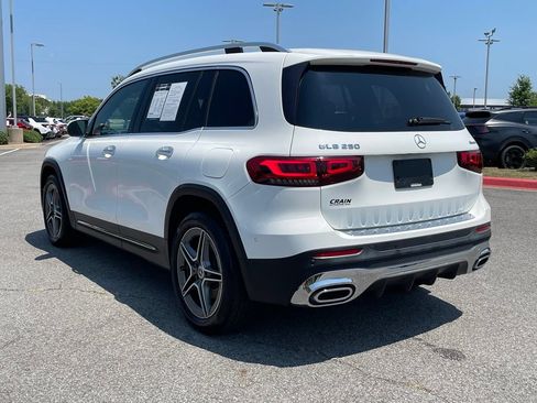 Used 2021 Mercedes-Benz GLB 250 4MATIC image 5