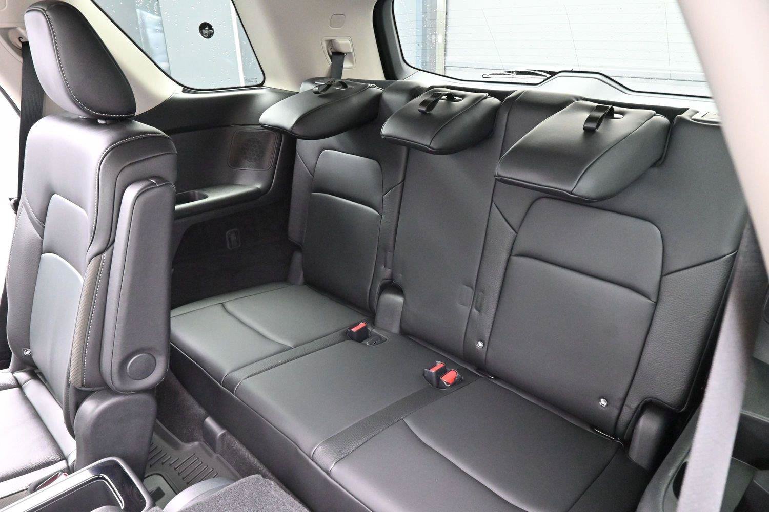 Used 2025 Nissan Pathfinder SL w/ SL Premium Package FWD image 29