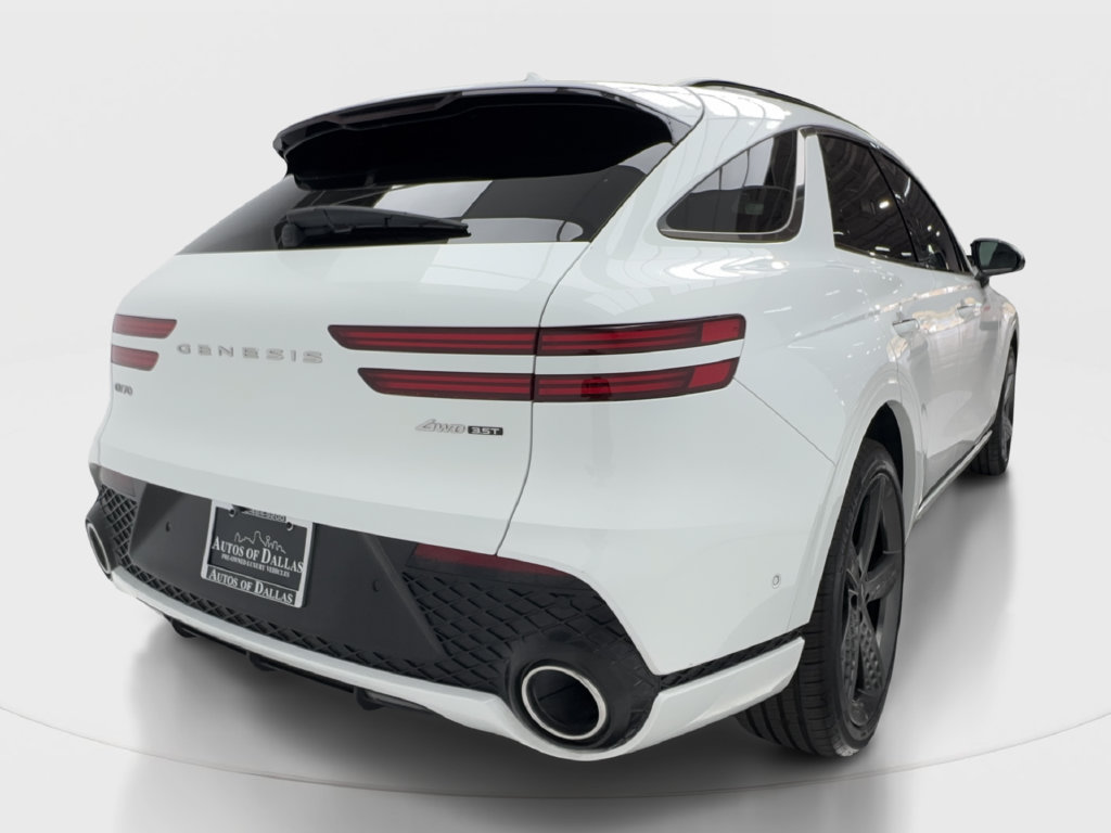 Used 2024 Genesis GV70 3.5T Sport w/ Sport Prestige Package AWD/4WD image 8