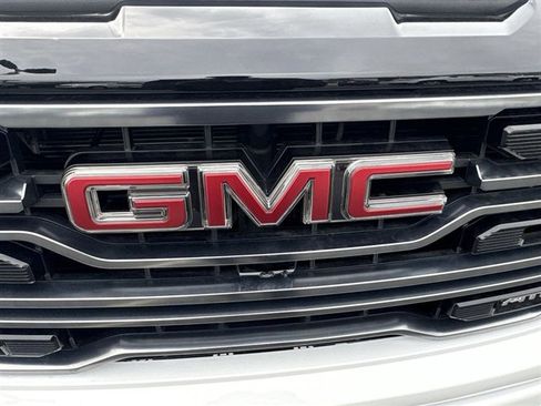 Used 2026 GMC Sierra 1500 AT4 w/ AT4 Premium Package AWD/4WD image 31