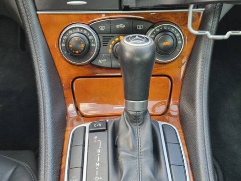 Used 2005 Mercedes-Benz SL 500 image 24
