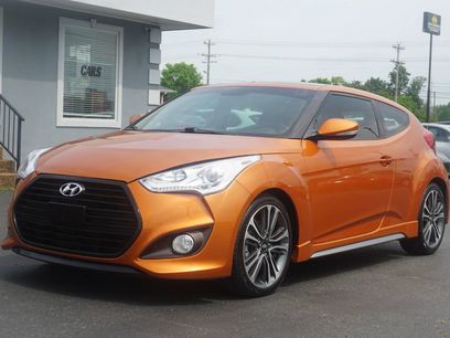 Used 2016 Hyundai Veloster Turbo w/ Option Group 04
