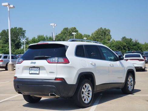 Used 2019 Jeep Cherokee Latitude w/ Popular Appearance Group FWD image 7