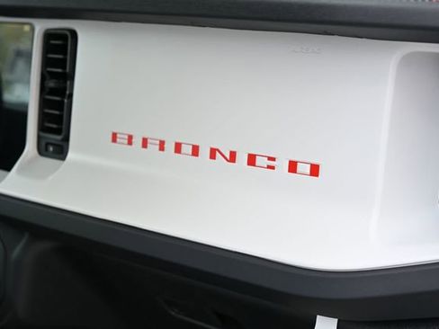 Used 2025 Ford Bronco Stroppe Edition image 32