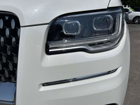 Used 2024 Lincoln Navigator Black Label AWD/4WD image 11