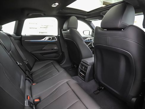 New 2026 BMW i4 xDrive40i w/ Premium Package AWD/4WD image 26