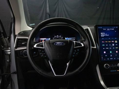 Used 2024 Ford Edge SEL image 22