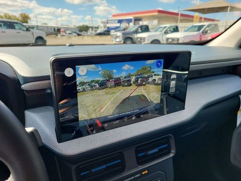New 2025 Ford Maverick XLT w/ XLT Luxury Package image 22