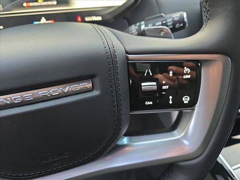 New 2025 Land Rover Range Rover SE image 19