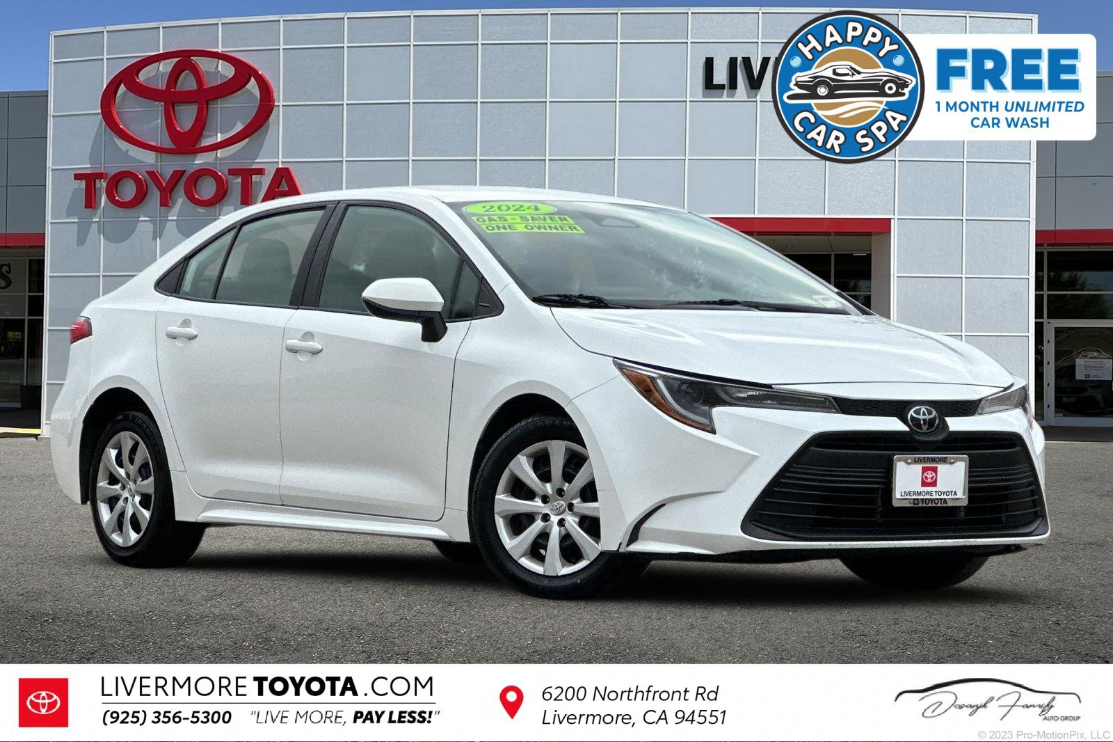 Used 2024 Toyota Corolla LE FWD image 1