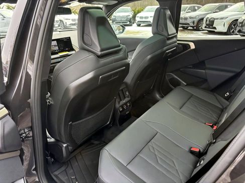 Used 2025 BMW X3 xDrive30i w/ Convenience Package image 27