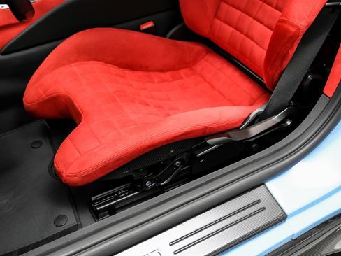 Used 2023 Ferrari 812 Competizione RWD image 38