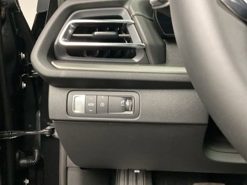 New 2026 Chevrolet Traverse LT w/ Sun and Wheel Package image 13