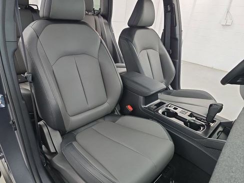 Used 2026 Subaru Outback Premium w/ Premium/Limited Package 2 AWD/4WD image 10