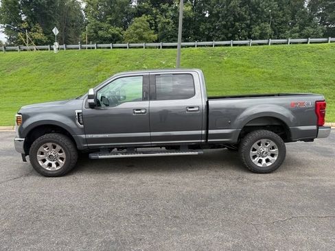 Used 2018 Ford F250 Lariat w/ Lariat Ultimate Package AWD/4WD image 4