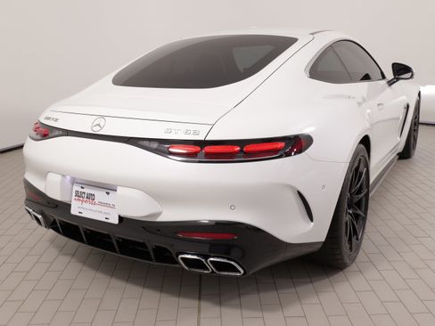 Used 2025 Mercedes-Benz AMG GT 63 image 13