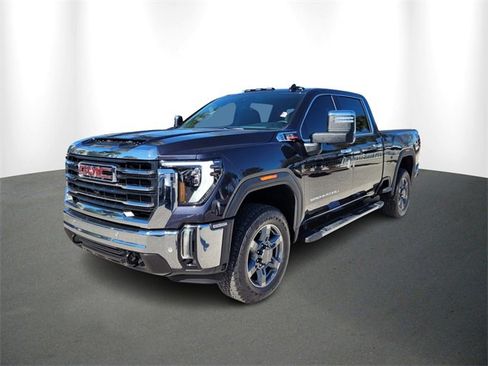 Used 2025 GMC Sierra 2500 SLT w/ SLT Premium Package image 2