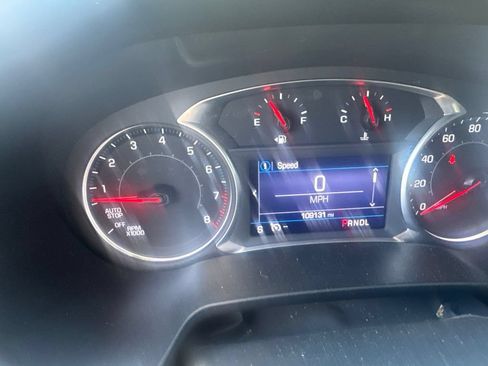 Used 2019 Chevrolet Blazer LT AWD/4WD image 2