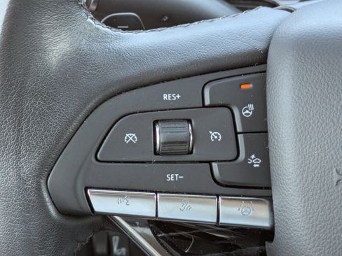 Certified 2022 Cadillac Escalade Sport w/ Touring Package image 27