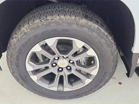 New 2026 Chevrolet Silverado 1500 High Country AWD/4WD image 41