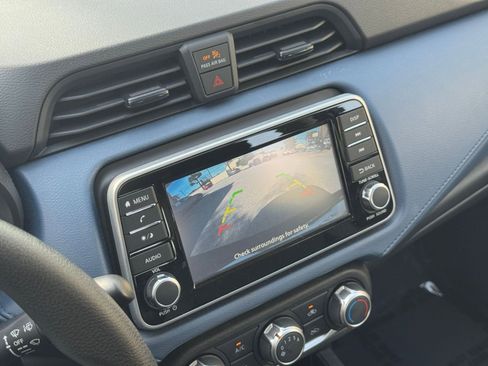 Used 2025 Nissan Versa SV image 23