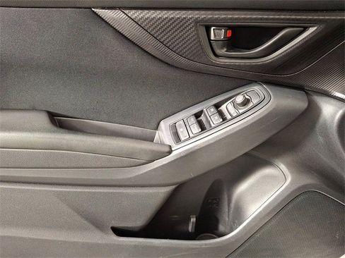 Used 2023 Subaru Crosstrek 2.0i image 15