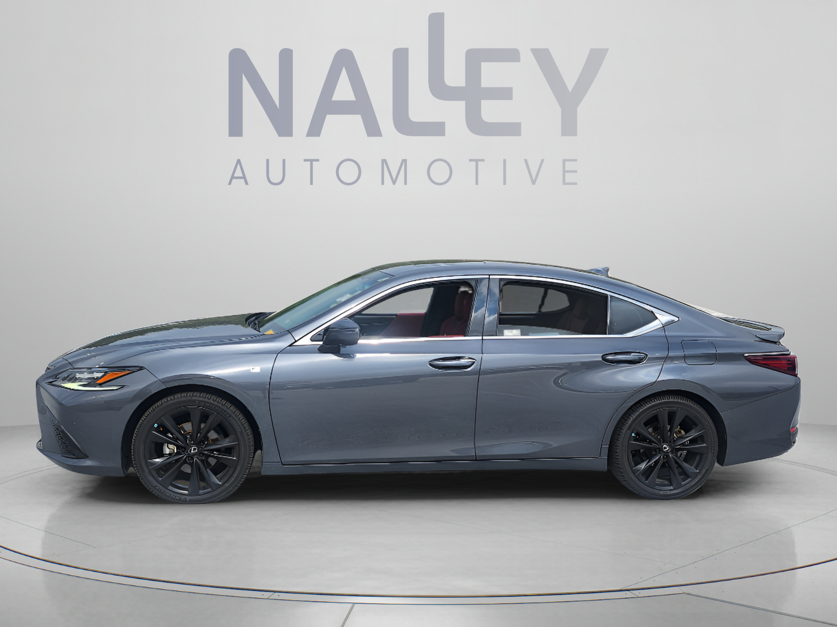 Used 2024 Lexus ES 300h F Sport w/ Accessory Package (Z2) FWD image 2