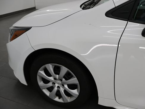 Used 2024 Toyota Corolla LE FWD image 32