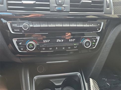 Used 2018 BMW M3 image 26