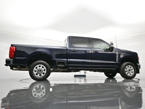 Certified 2024 Ford F250 XLT w/ FX4 Off-Road Package image 38