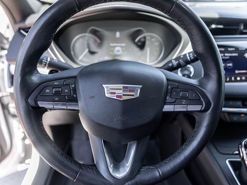 Used 2020 Cadillac XT4 Premium Luxury w/ Cold Weather Package FWD image 12