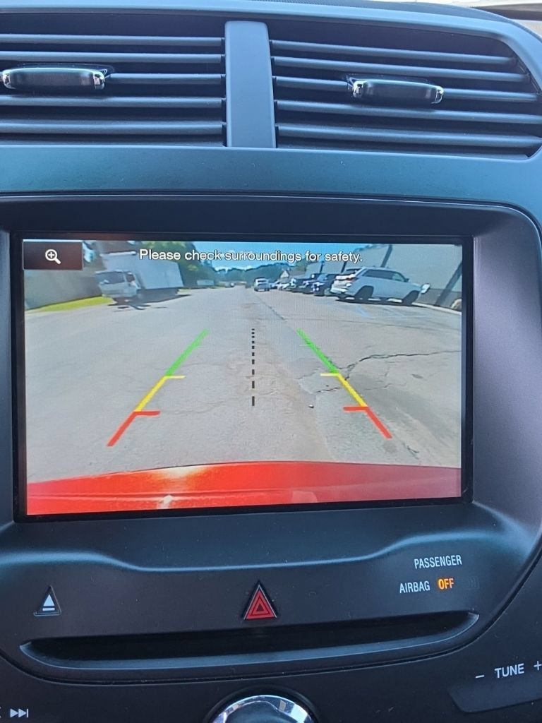 Used 2014 Ford Explorer XLT w/ Equipment Group 202A AWD/4WD image 17