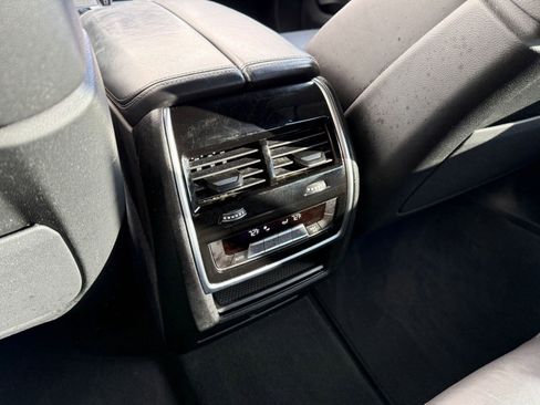 Used 2021 BMW X5 M50i w/ Dynamic Handling Package image 24