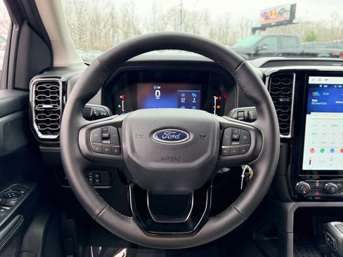 New 2025 Ford Ranger XLT w/ FX4 Off-Road Package image 28