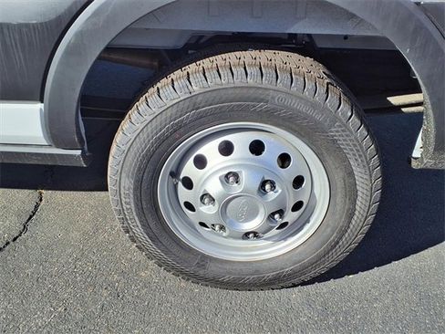 New 2025 Ford Transit 250 148 Medium Roof image 6