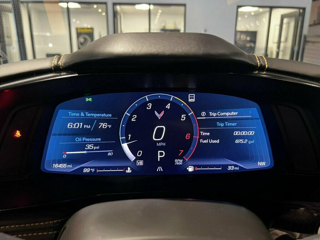 Used 2021 Chevrolet Corvette Stingray Premium Conv RWD image 31