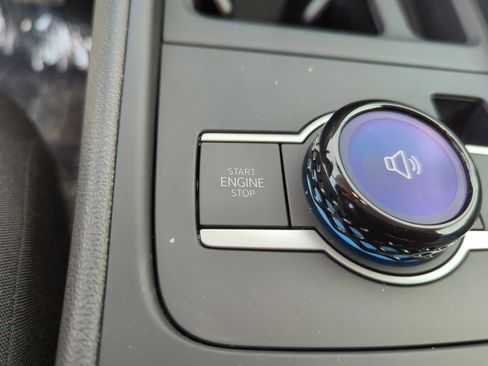 New 2026 Volkswagen Tiguan S image 18