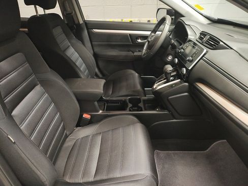 Used 2019 Honda CR-V LX image 7