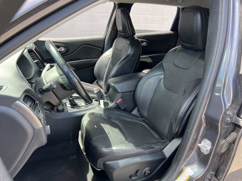 Certified 2020 Jeep Cherokee Limited AWD/4WD image 22