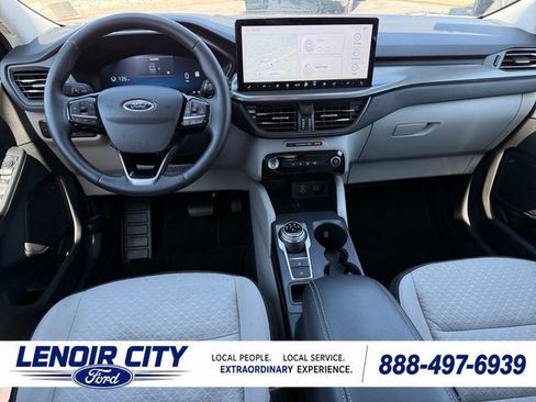 Used 2023 Ford Escape Active w/ Tech Pack #2 FWD image 15