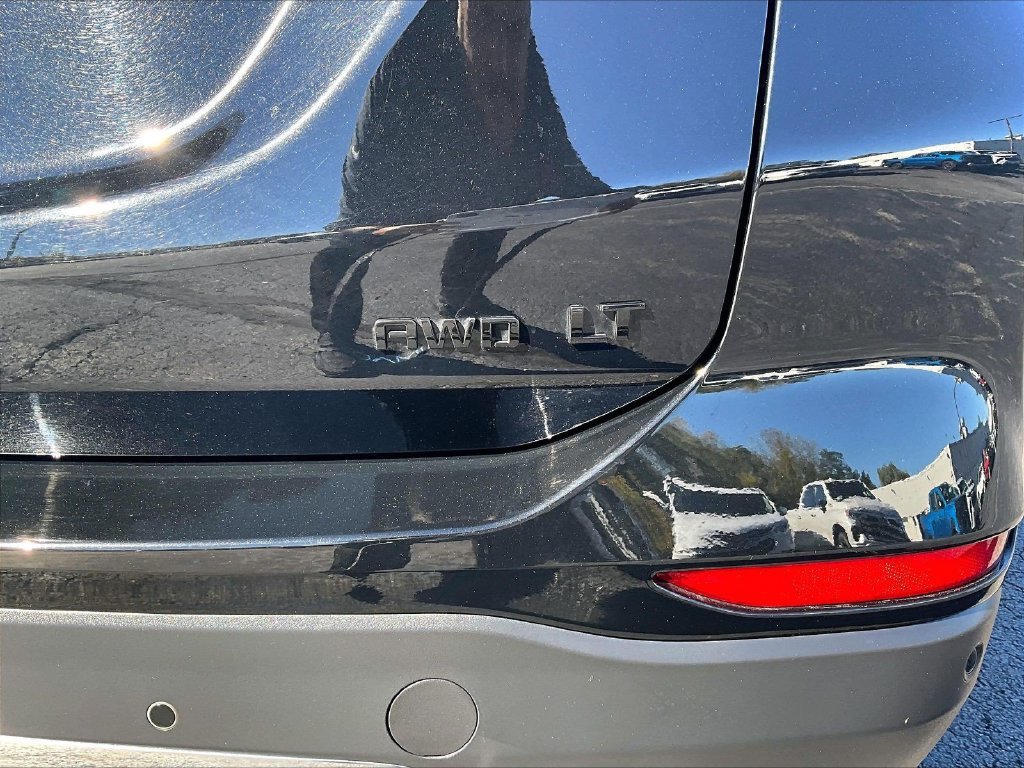 Used 2023 Chevrolet Equinox LT AWD/4WD image 30
