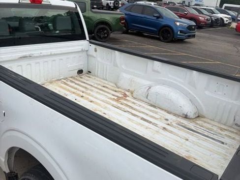 Used 2022 Ford F150 XL w/ Equipment Group 101A High RWD image 5