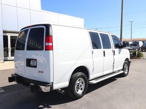 Used 2024 GMC Savana 2500 w/ Driver Convenience Package image 15